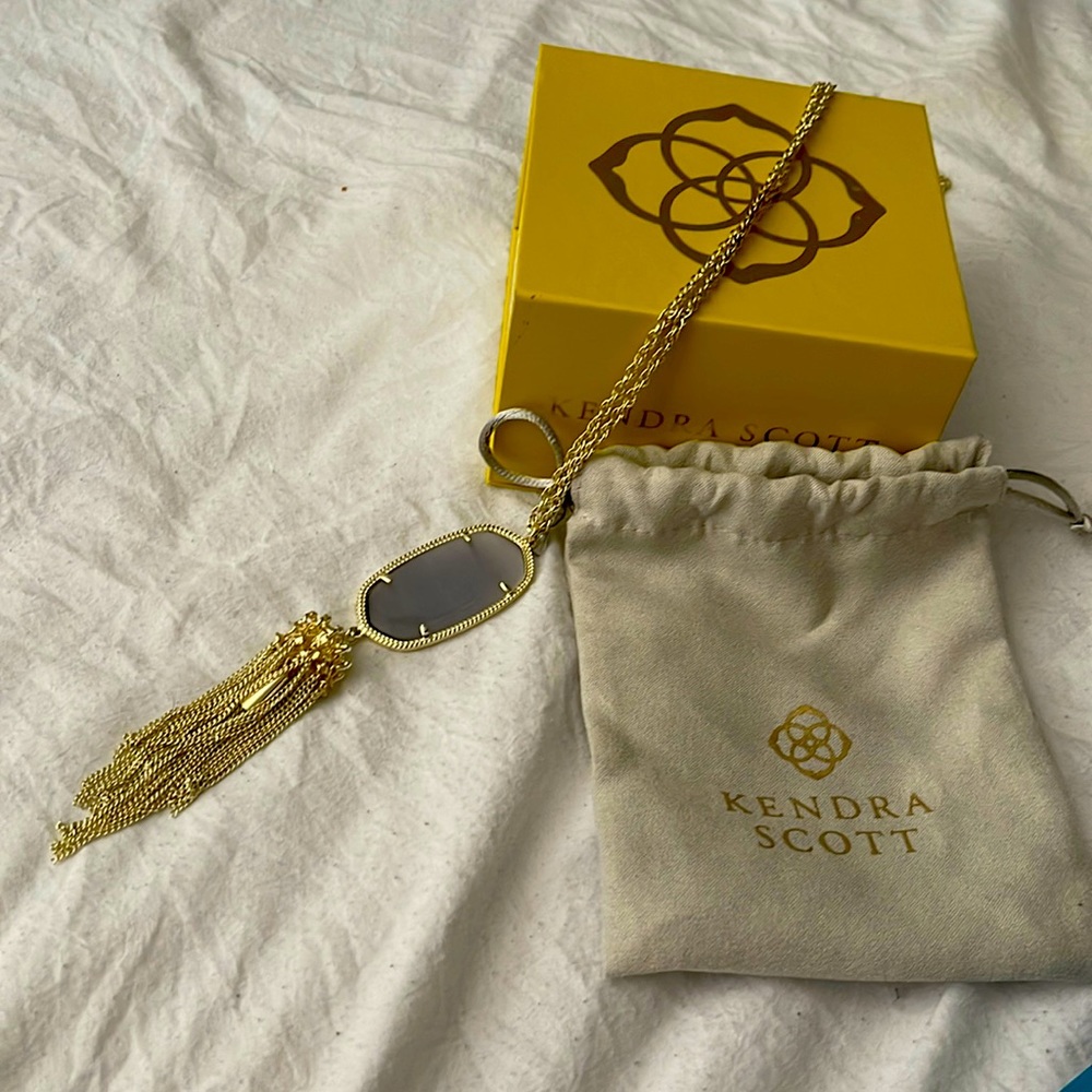 Kendra Scott Necklace